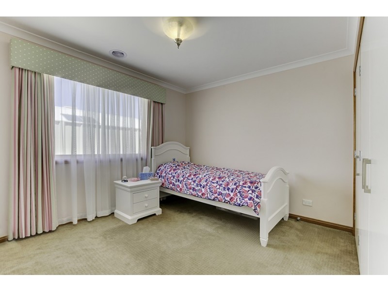 74 Firestone Way, Wodonga VIC 3690