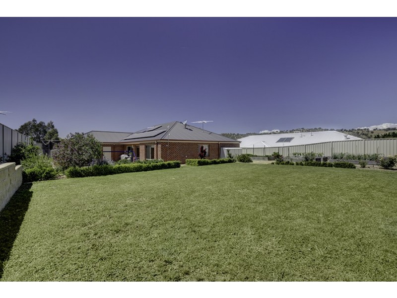 74 Firestone Way, Wodonga VIC 3690