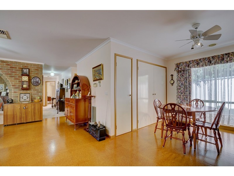 15 Emery Court, Wodonga VIC 3690