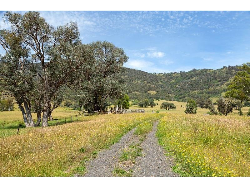 1425 Kiewa Valley Highway, Kiewa VIC 3691