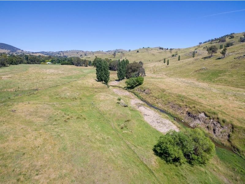 * Beechworth-Leneva Road, Wodonga VIC 3690