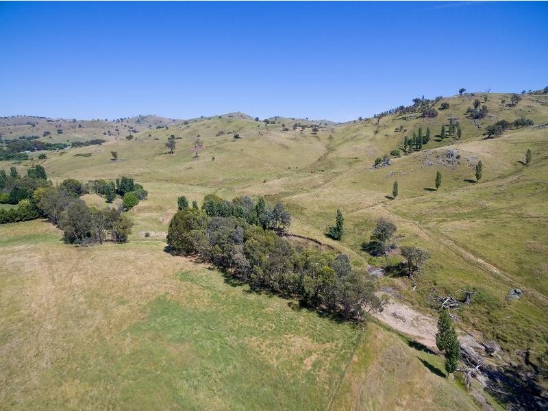 * Beechworth-Leneva Road, Wodonga VIC 3690