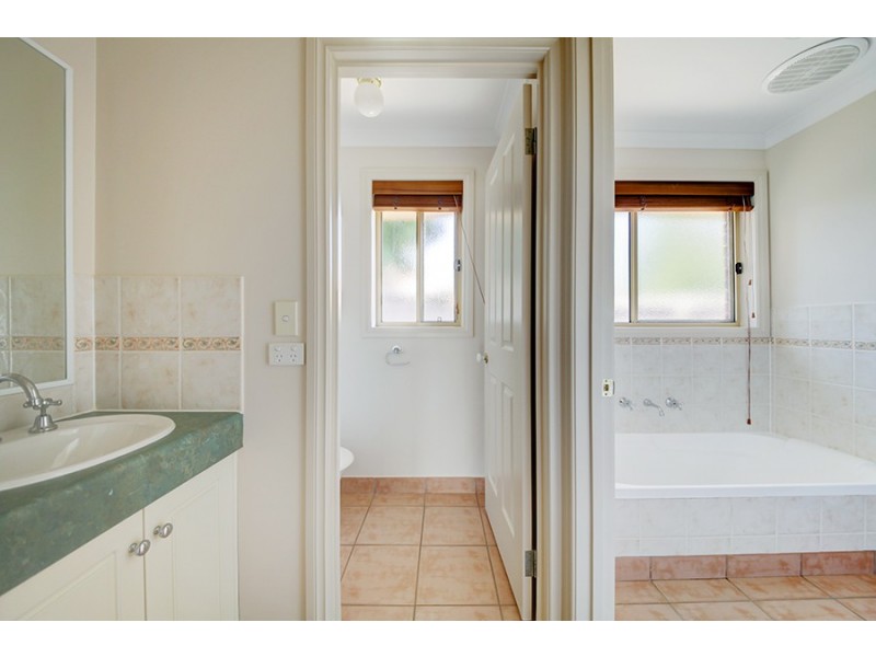 7 Saunders Crescent, Wodonga VIC 3690