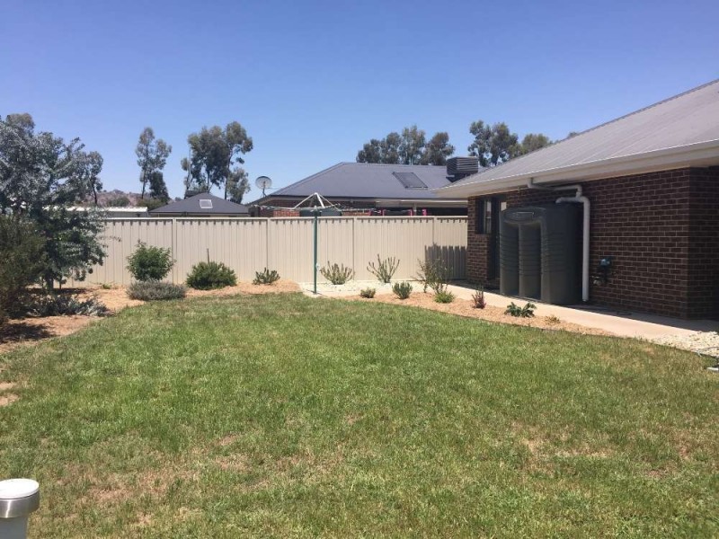 8 Georgina Street, Wodonga VIC 3690