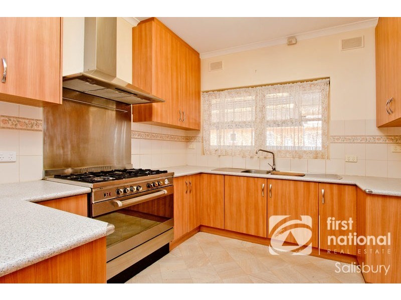 13 Theta Street, Salisbury SA 5108