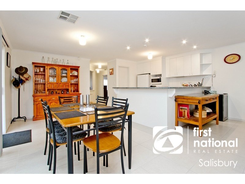 10 Camelot Drive, Blakeview SA 5114