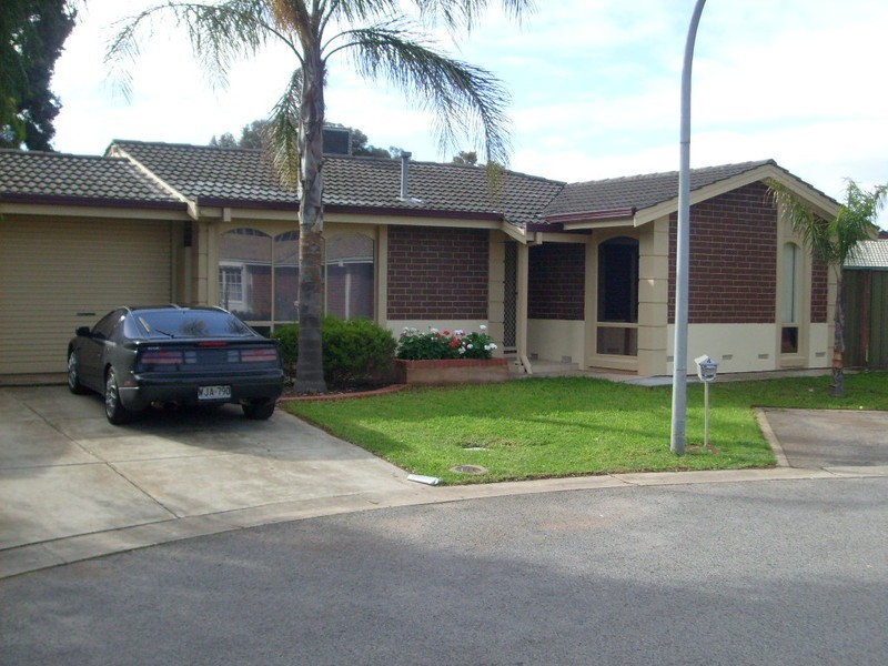 4 Torrens Place, Salisbury SA 5108