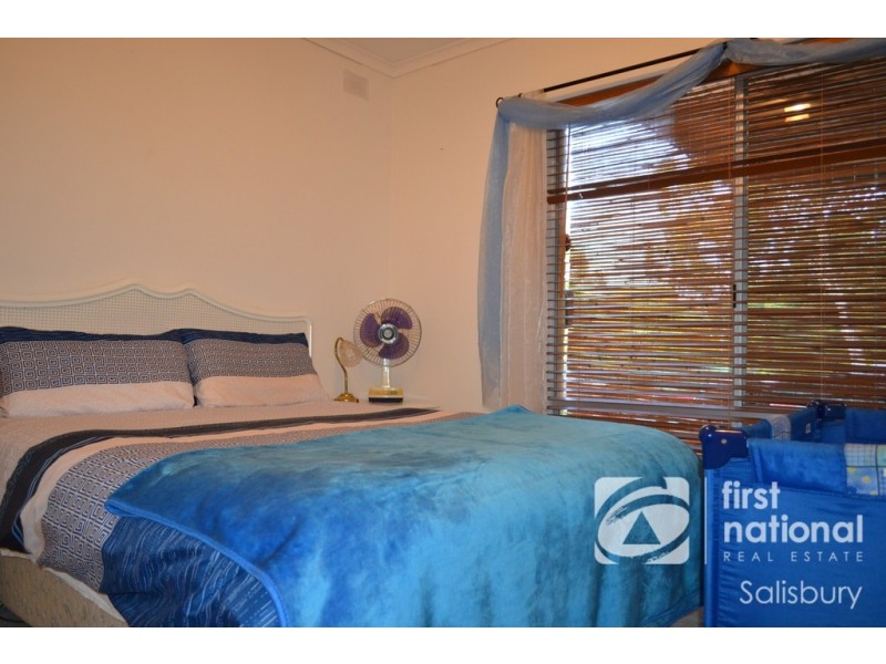 82 Valley View Drive, Highbury SA 5089