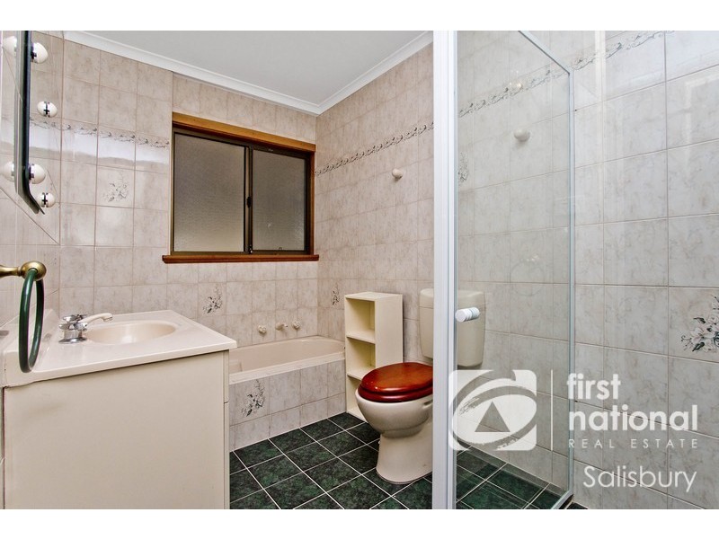 8 Brabham Crescent, Gulfview Heights SA 5096