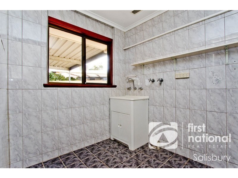 8 Brabham Crescent, Gulfview Heights SA 5096