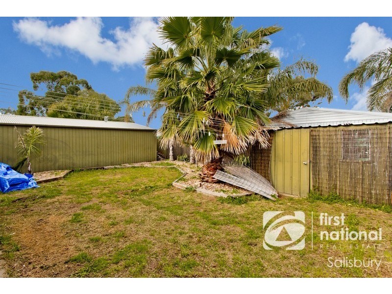 18 Swallow Crescent, Parafield Gardens SA 5107