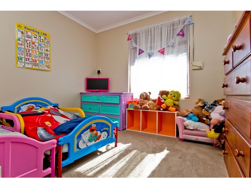 1 Chard Court, Parafield Gardens SA 5107