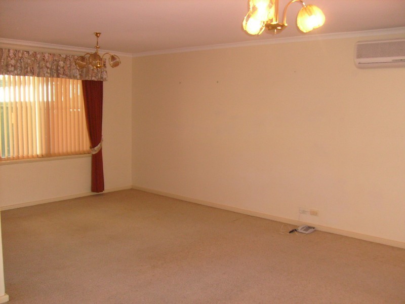 16 Karingal Crescent, Salisbury Park SA 5109