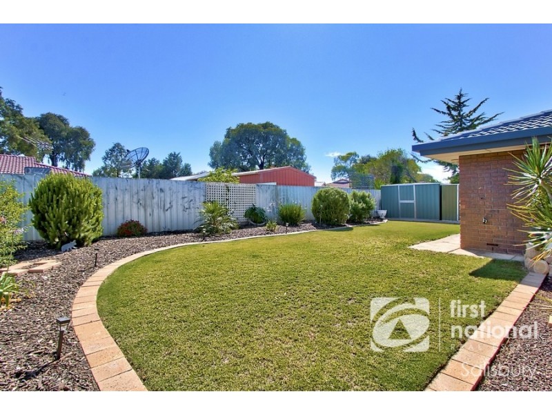 17 Grevillia Drive, Parafield Gardens SA 5107
