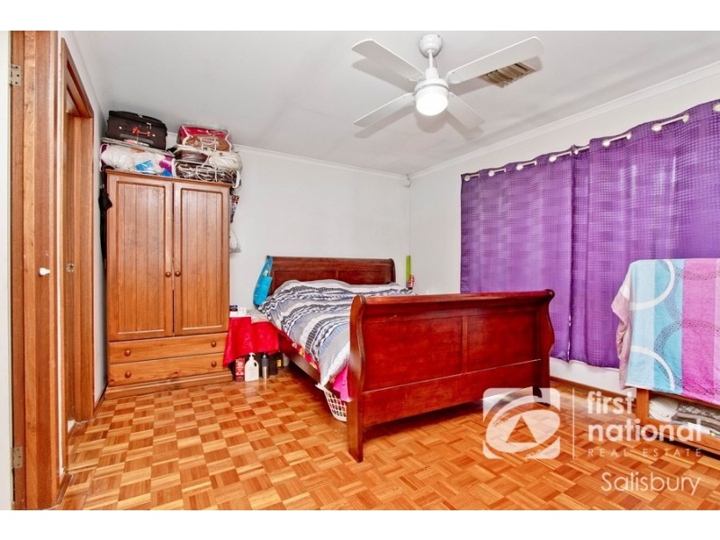 32 Hilditch Drive, Green Fields SA 5107