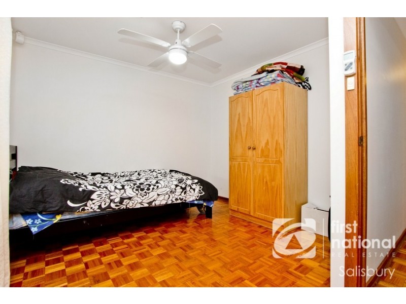 32 Hilditch Drive, Green Fields SA 5107