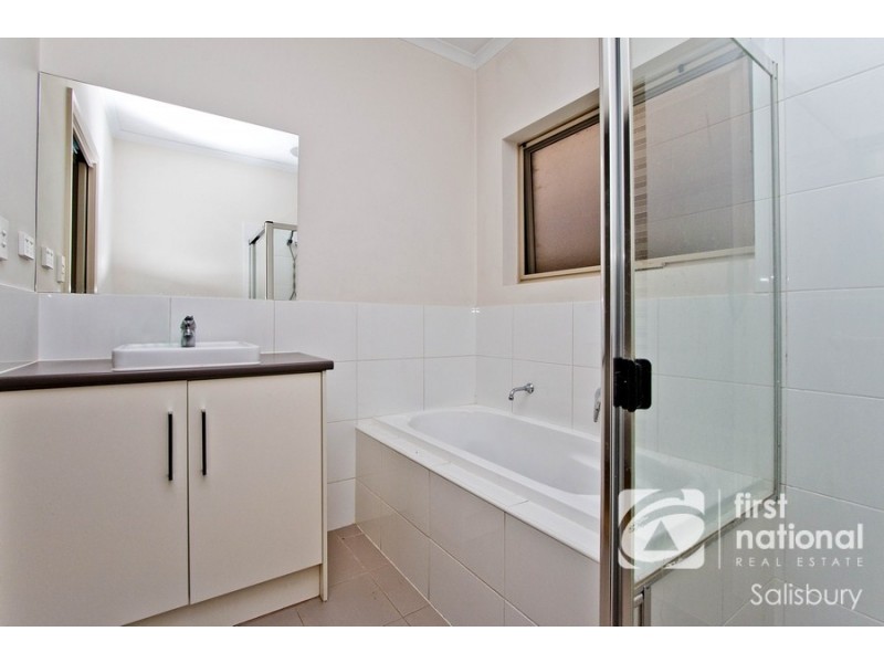 1/111 Kings Road, Salisbury Downs SA 5108