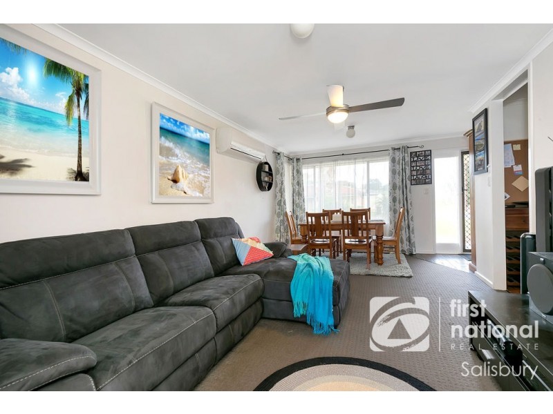 30 Dansie Crescent, Brahma Lodge SA 5109
