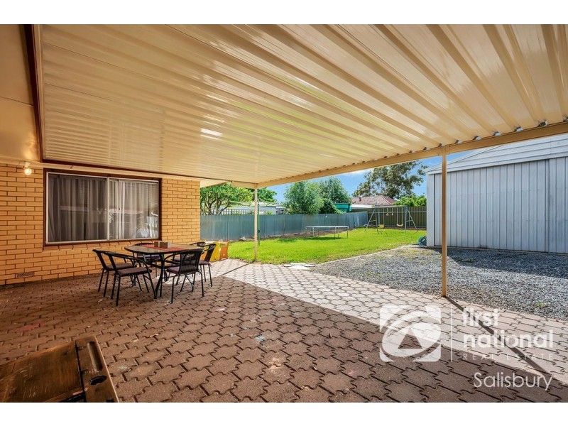 30 Dansie Crescent, Brahma Lodge SA 5109