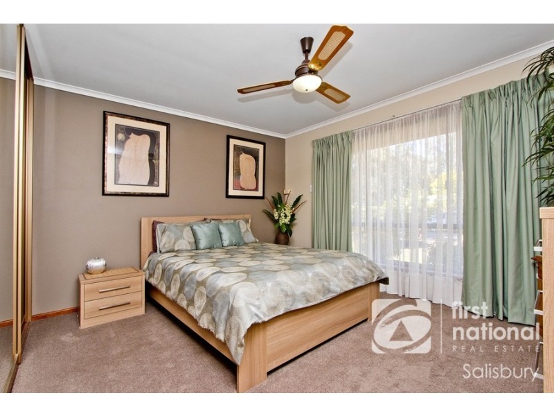 17 Grevillia Drive, Parafield Gardens SA 5107