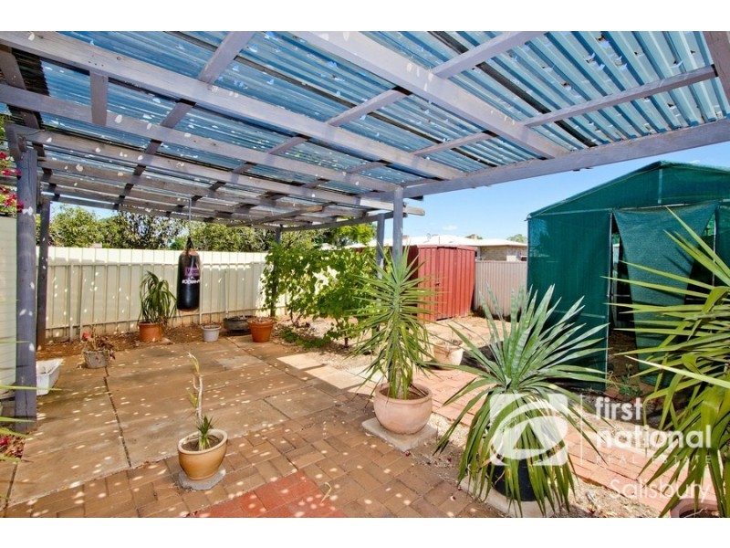 12 Mofflin Road, Elizabeth Grove SA 5112