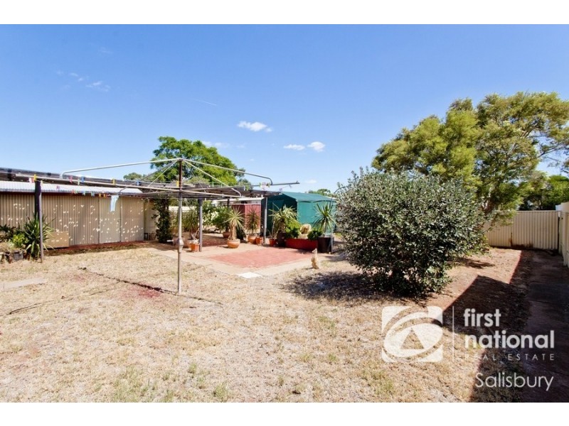 12 Mofflin Road, Elizabeth Grove SA 5112