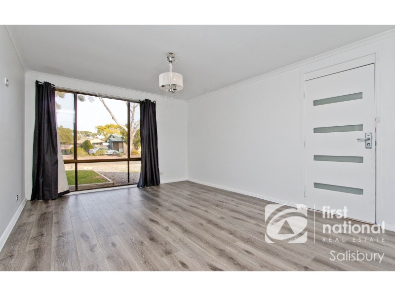 7 Carrama Crescent, Munno Para SA 5115