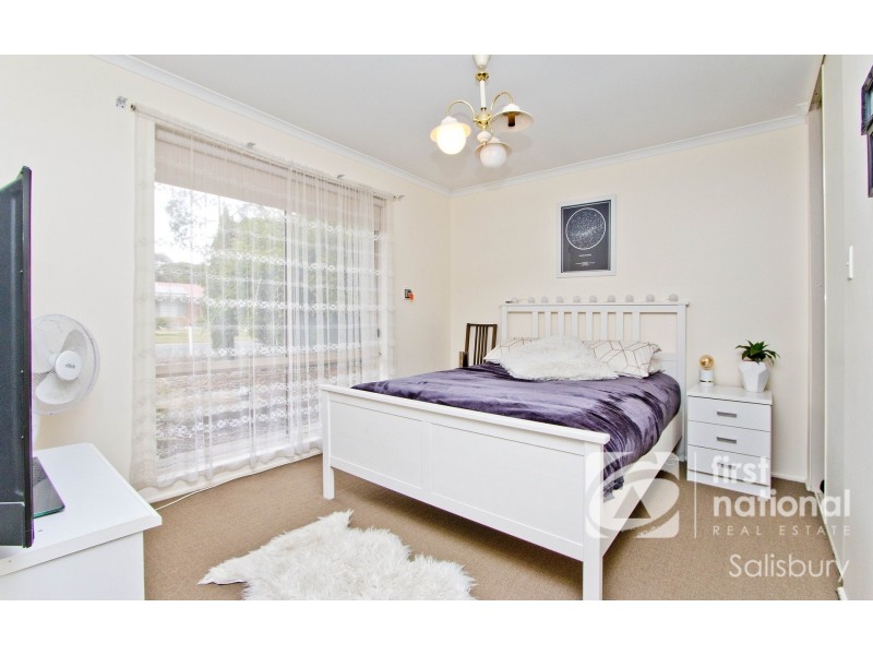 5 Kingswood Crescent, Paralowie SA 5108