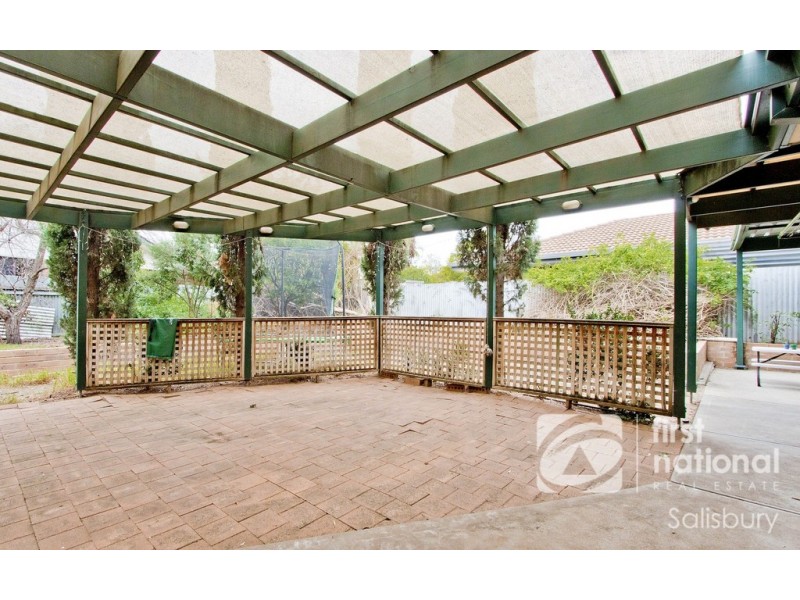 5 Kingswood Crescent, Paralowie SA 5108