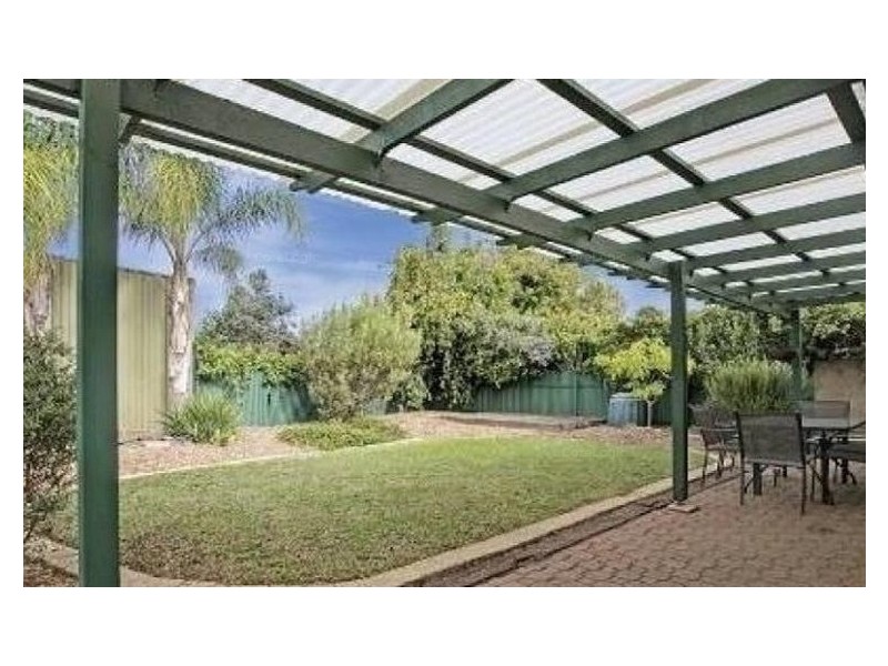 32 Dansie Crescent, Brahma Lodge SA 5109