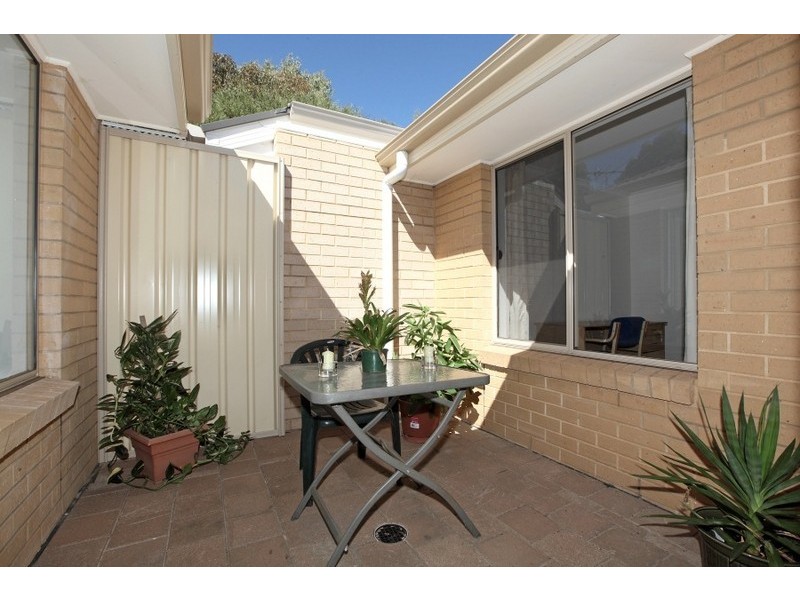 2/245 Kings Road, Paralowie SA 5108