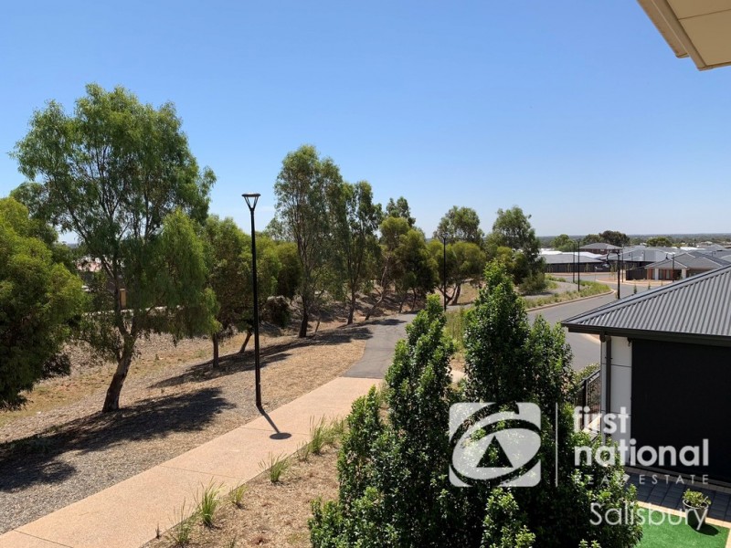 7 Burnlea Parade, Blakeview SA 5114