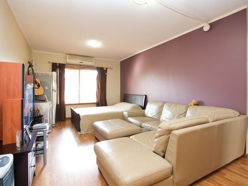 9/41 Burton Road, Salisbury SA 5108