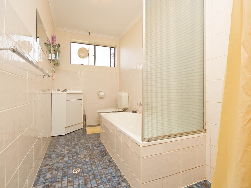 9/41 Burton Road, Salisbury SA 5108