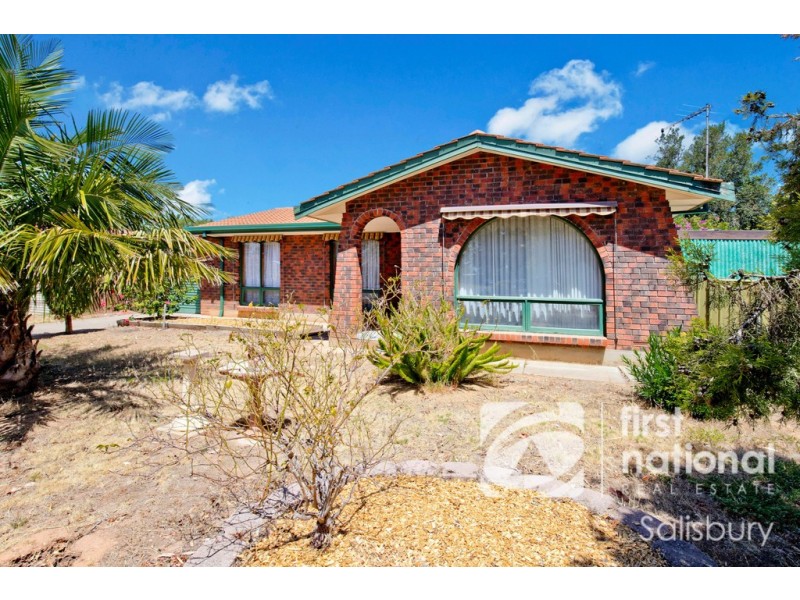 5 Woolaston Road, Salisbury Downs SA 5108