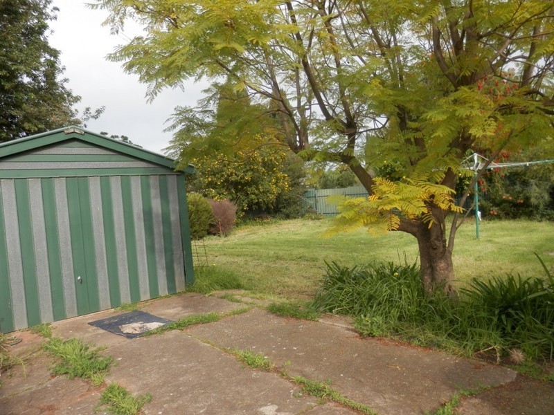 13 Trembath Road, Elizabeth Vale SA 5112