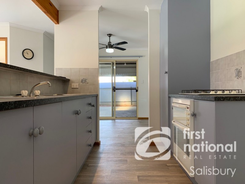 1 Casanor Crescent, Paralowie SA 5108