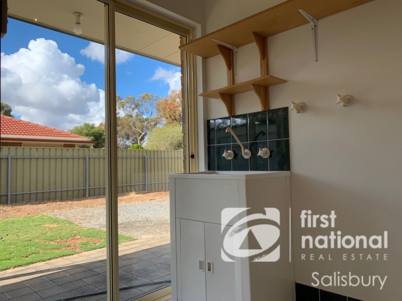 1 Casanor Crescent, Paralowie SA 5108