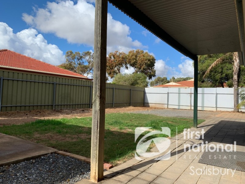1 Casanor Crescent, Paralowie SA 5108