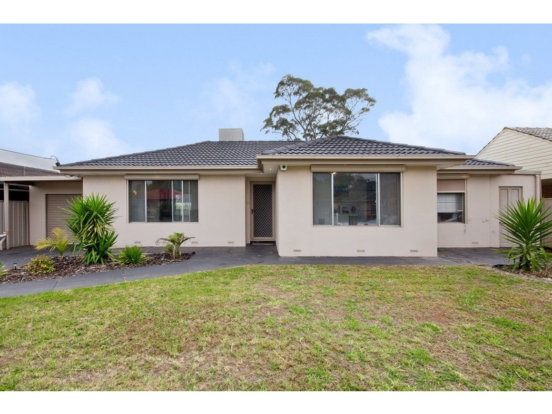 16 Carlow Street, Salisbury Downs SA 5108