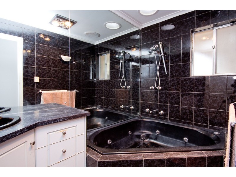 16 Carlow Street, Salisbury Downs SA 5108