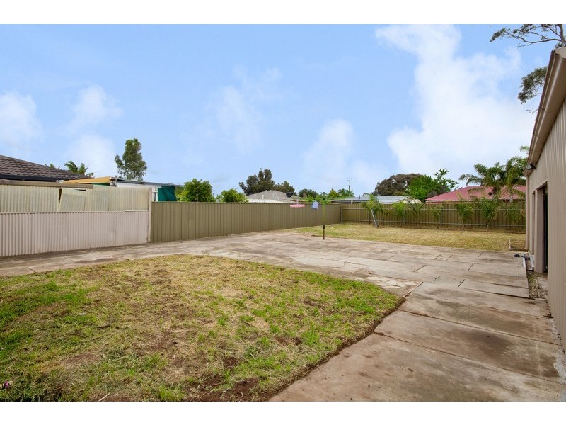 16 Carlow Street, Salisbury Downs SA 5108