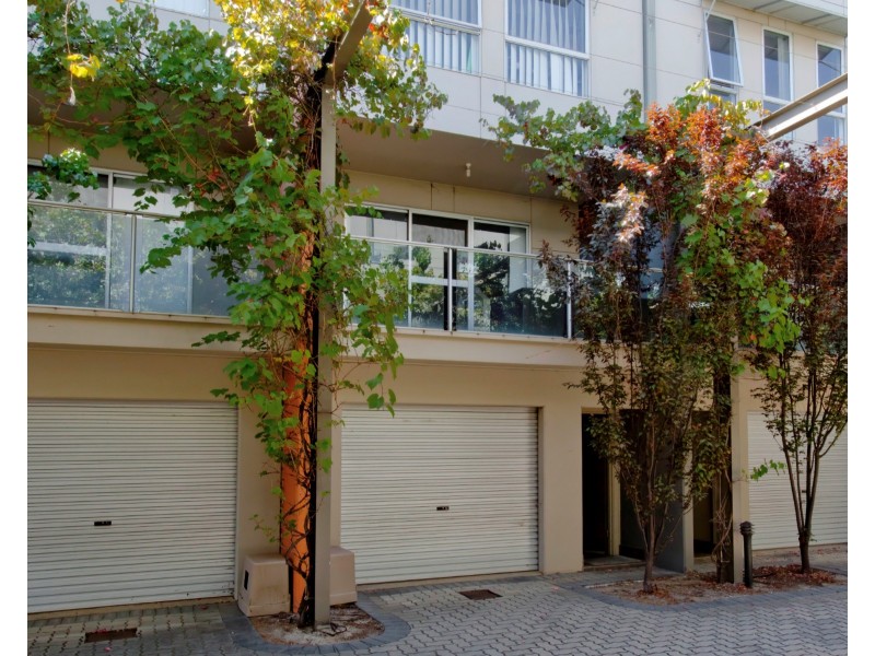 17/23-25 Metro Parade, Mawson Lakes SA 5095