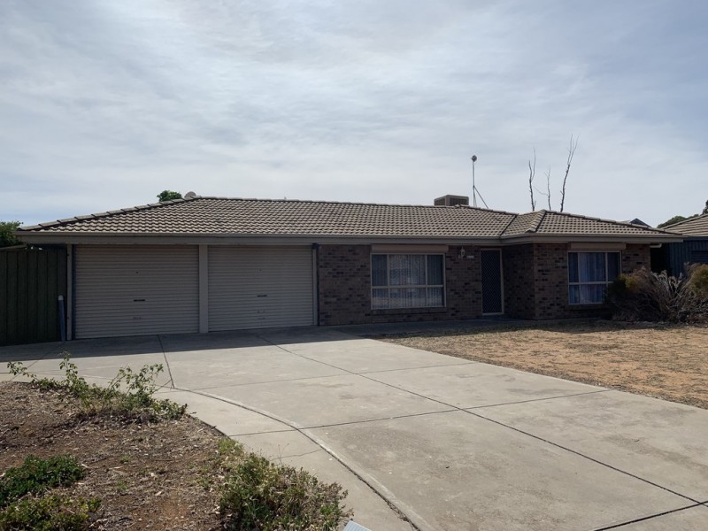 32 McLean Court, Andrews Farm SA 5114