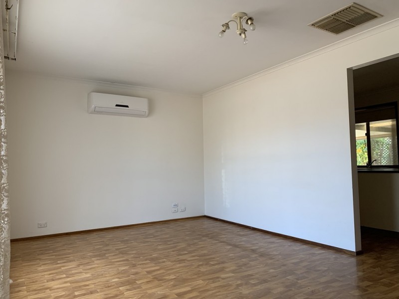 32 McLean Court, Andrews Farm SA 5114