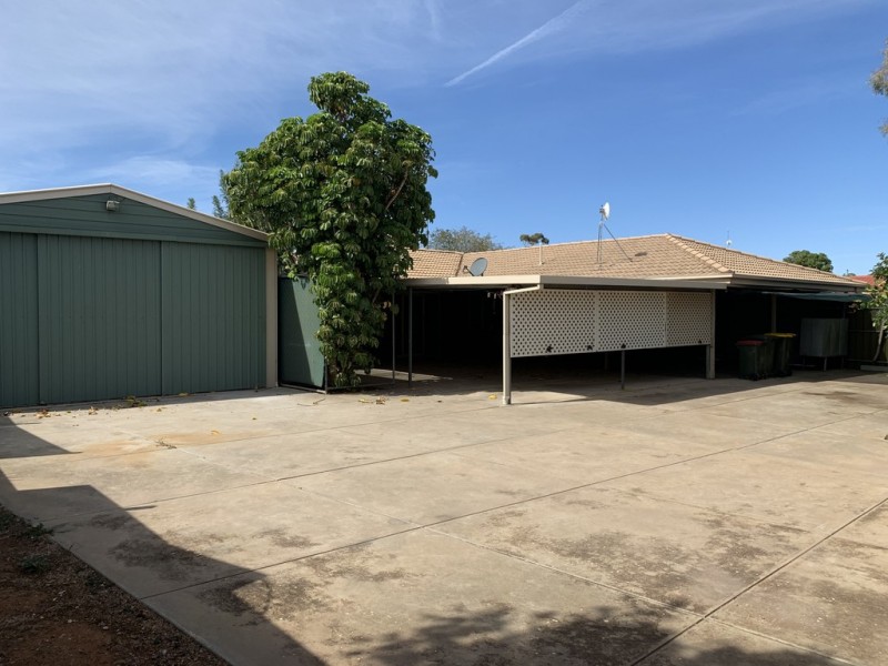 32 McLean Court, Andrews Farm SA 5114