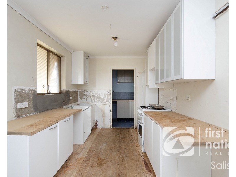 27 Kibby Road, Elizabeth East SA 5112