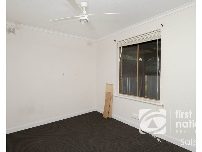 27 Kibby Road, Elizabeth East SA 5112