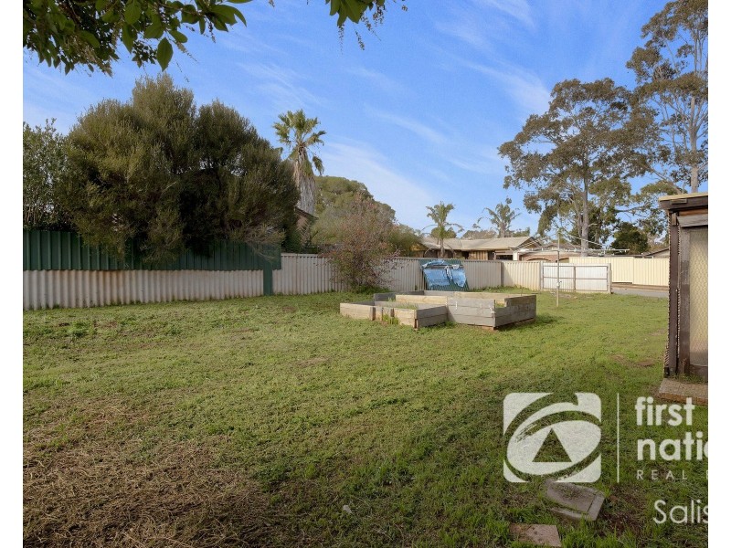 27 Kibby Road, Elizabeth East SA 5112
