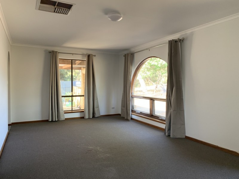 18 Bristol Way, Salisbury East SA 5109